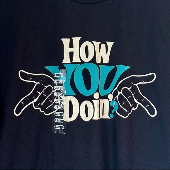 NEW Unisex Friends Joey ‘How You Doin' Black Tee - Size: Large - Picture 5 of 5